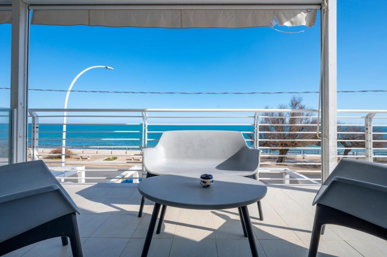 Luci Apartment Sea Beach 阿沃拉 外观 照片